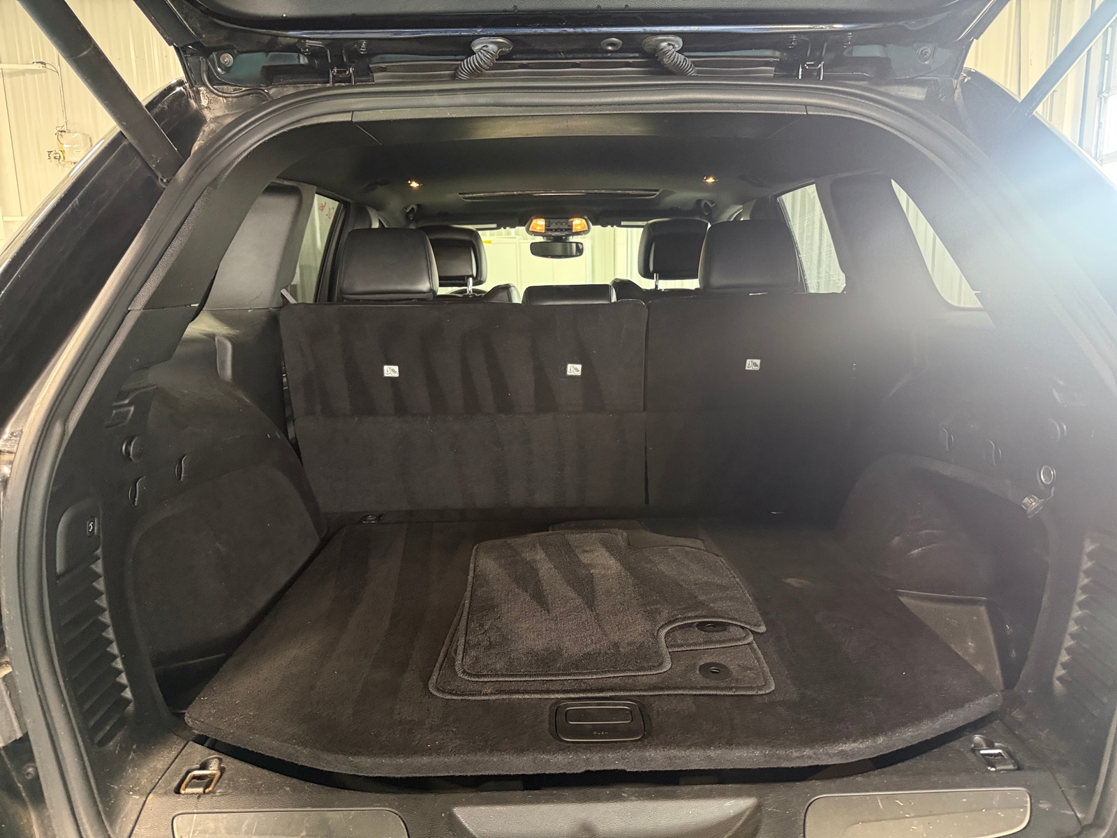 Thumbnail: 2019 Jeep Grand Cherokee - 6