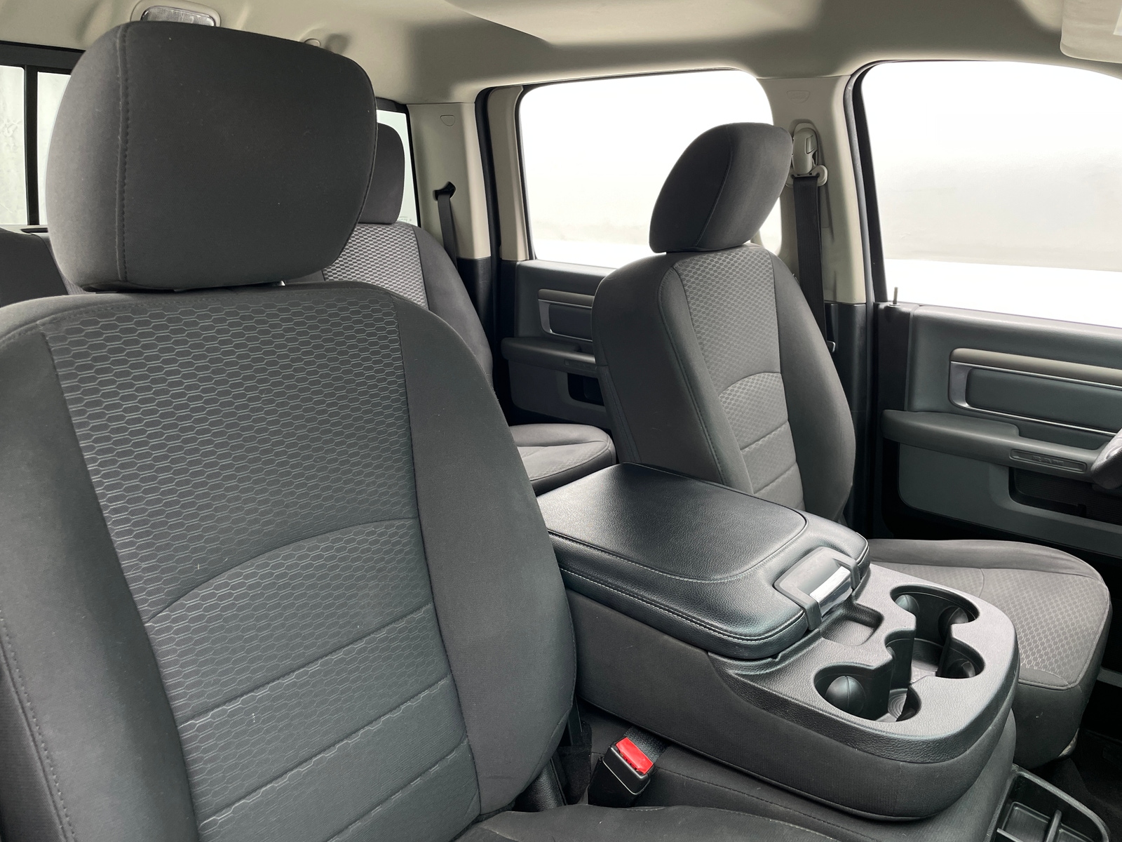 Thumbnail: 2019 RAM 1500 Classic - 2