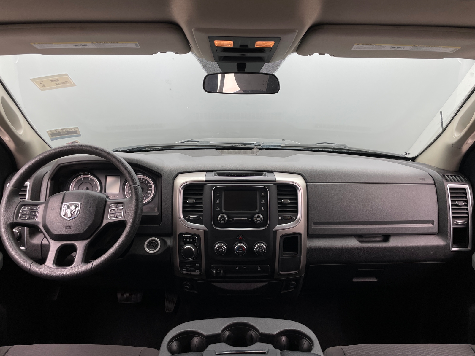 Thumbnail: 2019 RAM 1500 Classic - 3