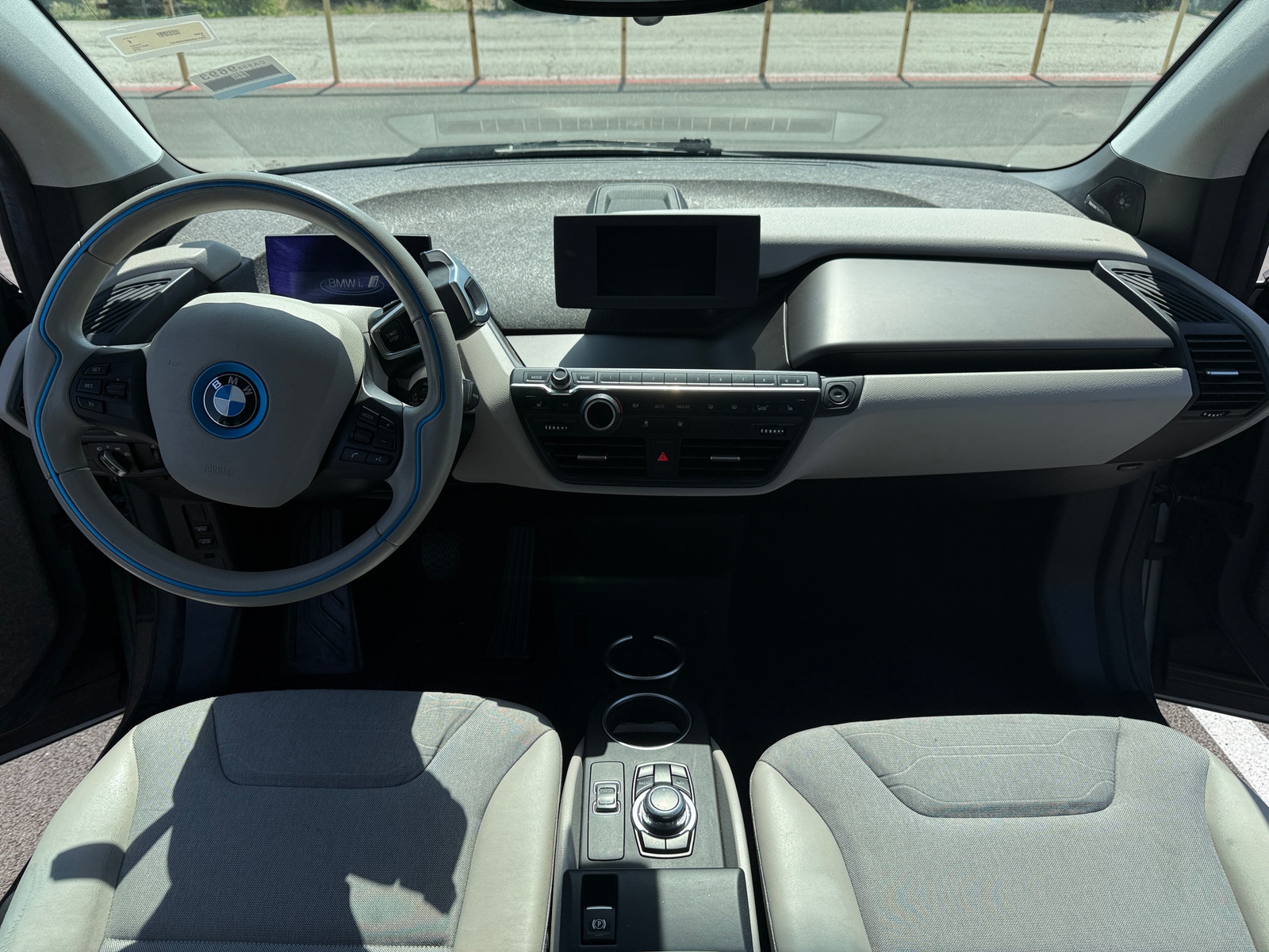 Thumbnail: 2016 BMW i3 - 3
