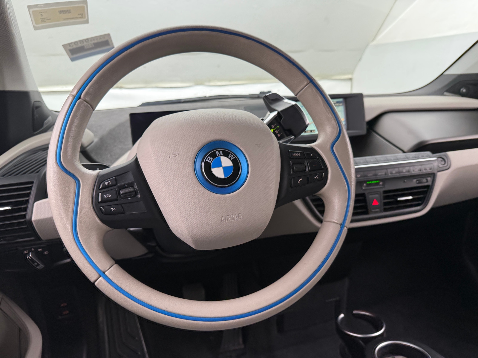 Thumbnail: 2016 BMW i3 - 5