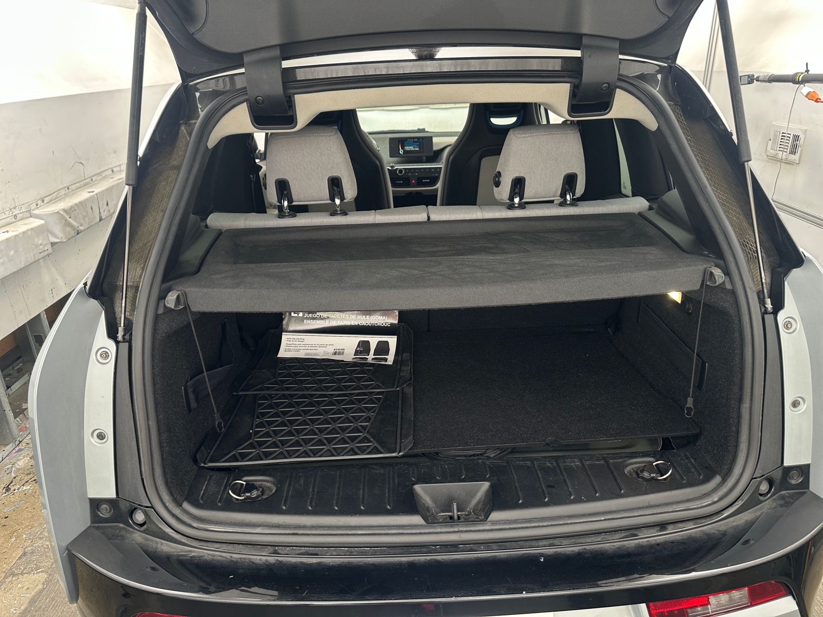 Thumbnail: 2016 BMW i3 - 7