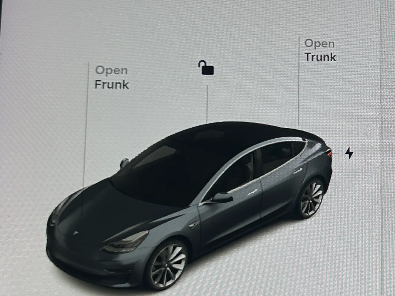 Thumbnail: 2020 Tesla Model 3 - 3