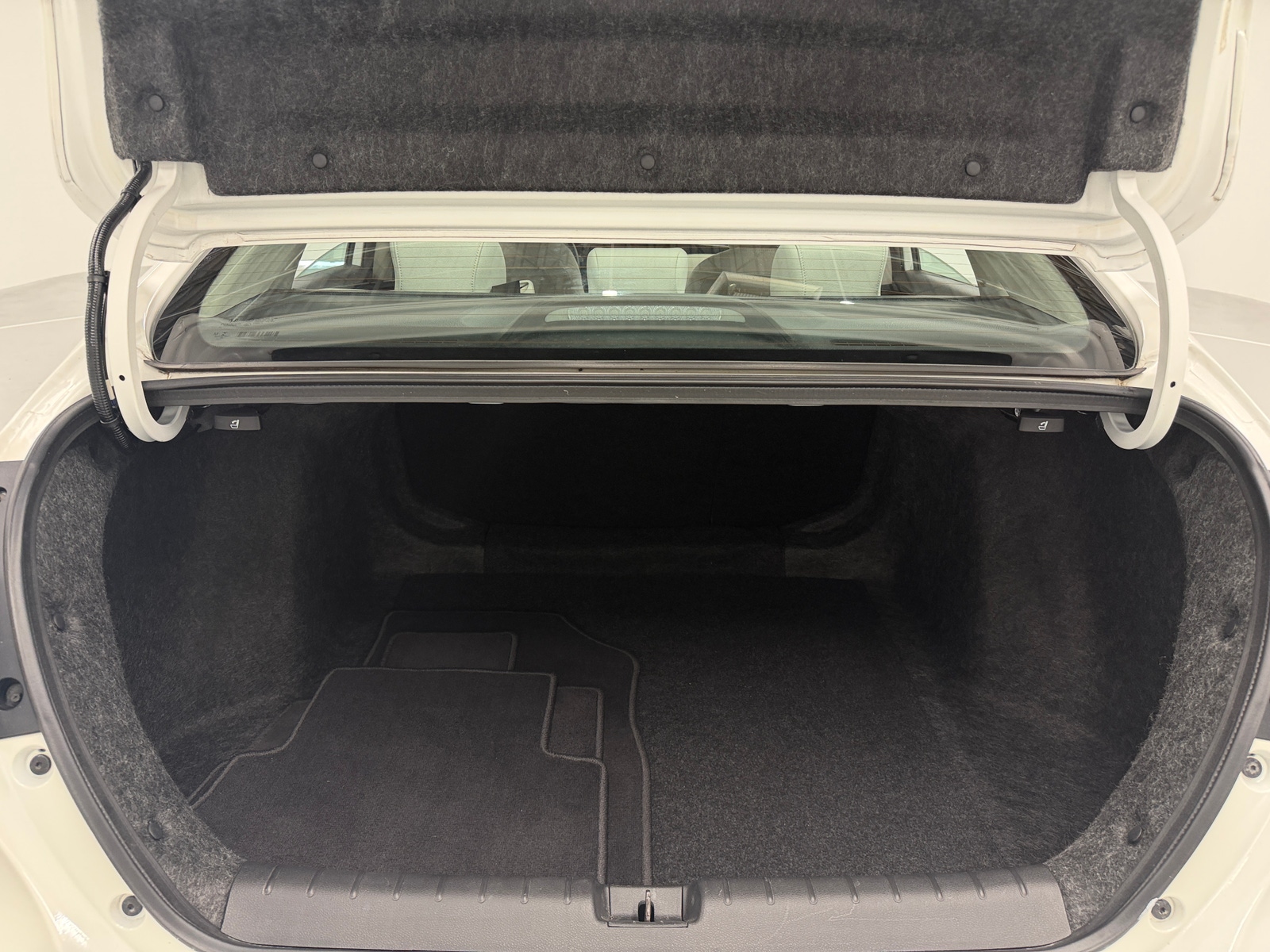 Thumbnail: 2019 Honda Insight - 7
