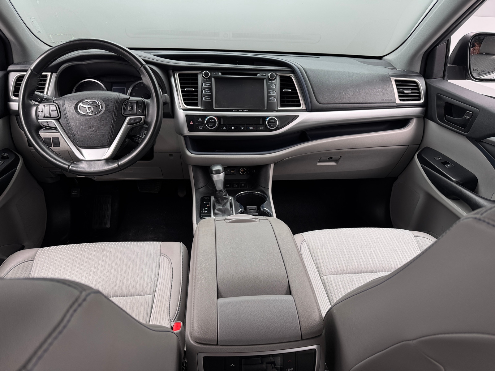 Thumbnail: 2019 Toyota Highlander - 3