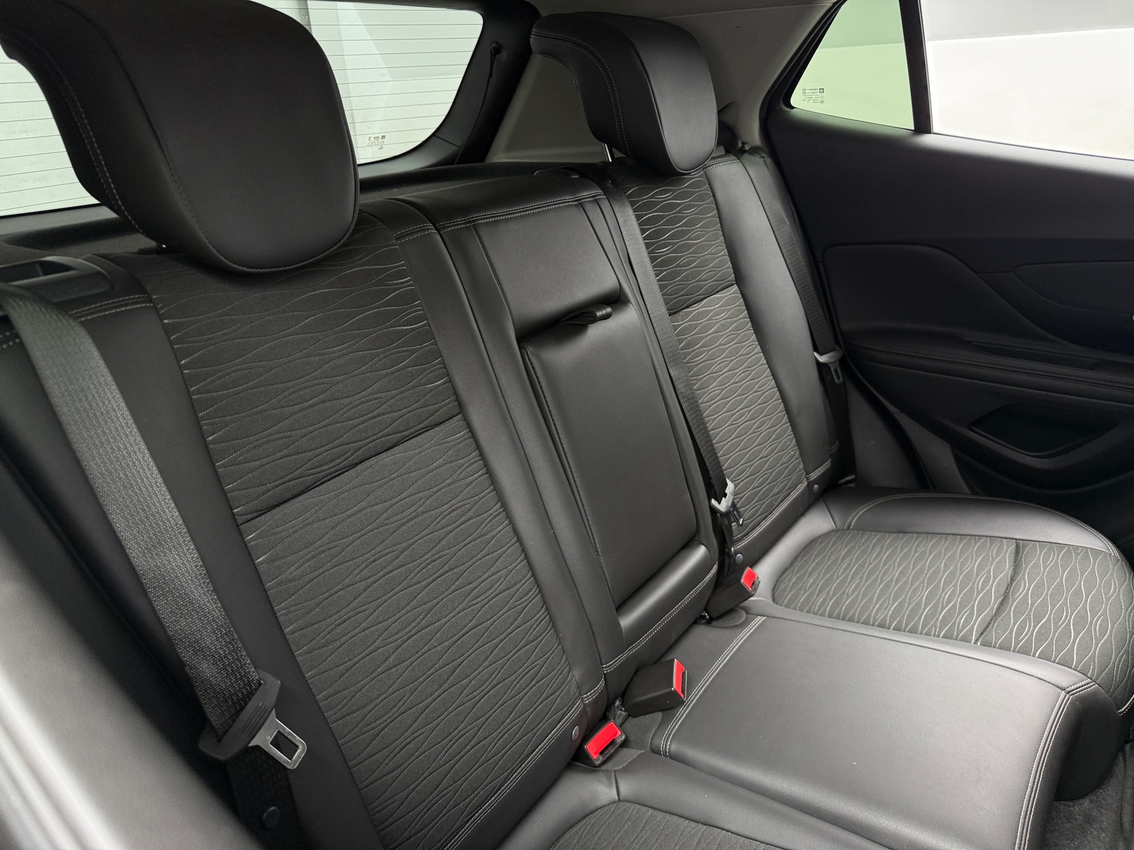 Thumbnail: 2015 Buick Encore - 5