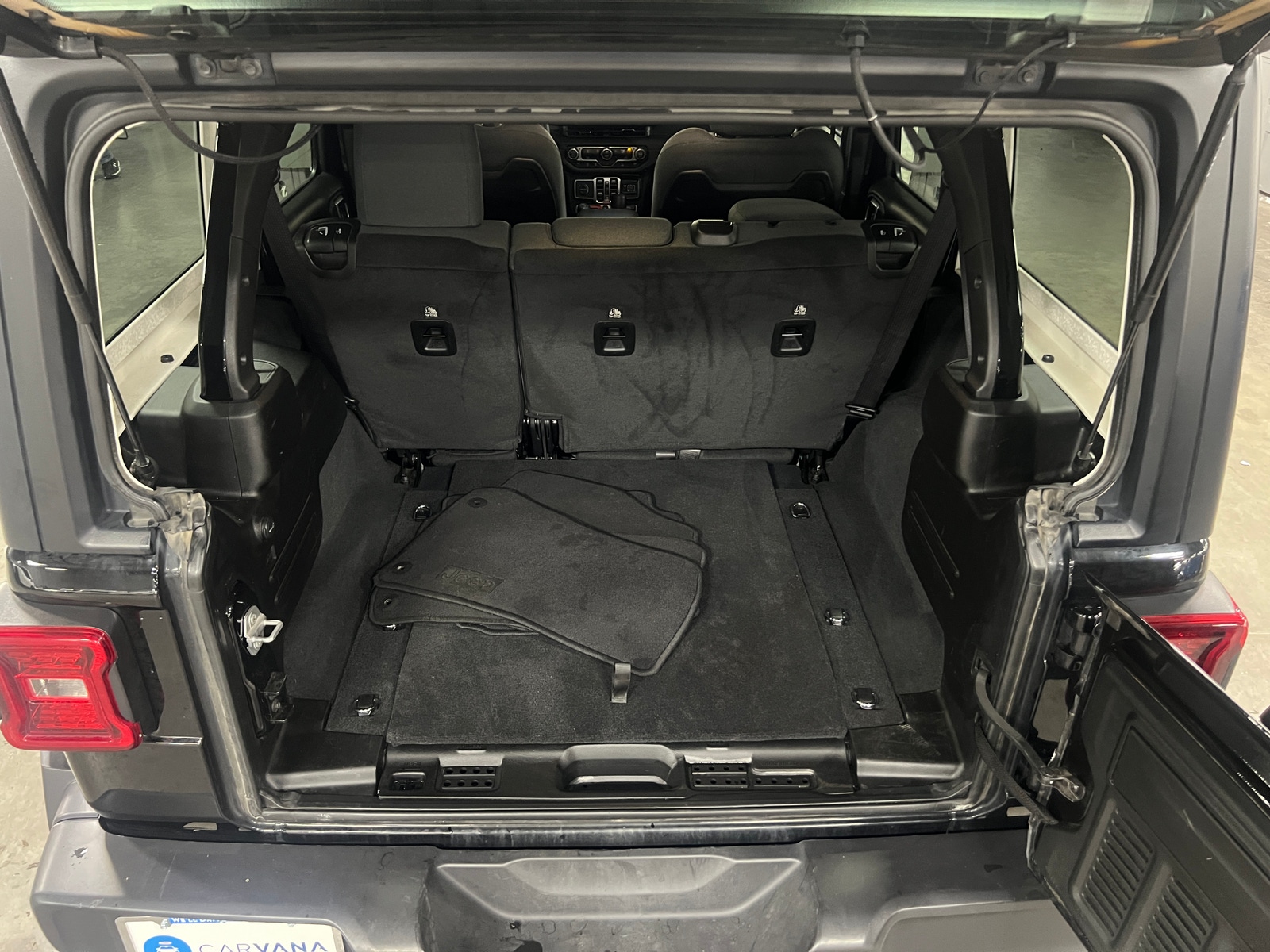 Thumbnail: 2024 Jeep Wrangler - 7