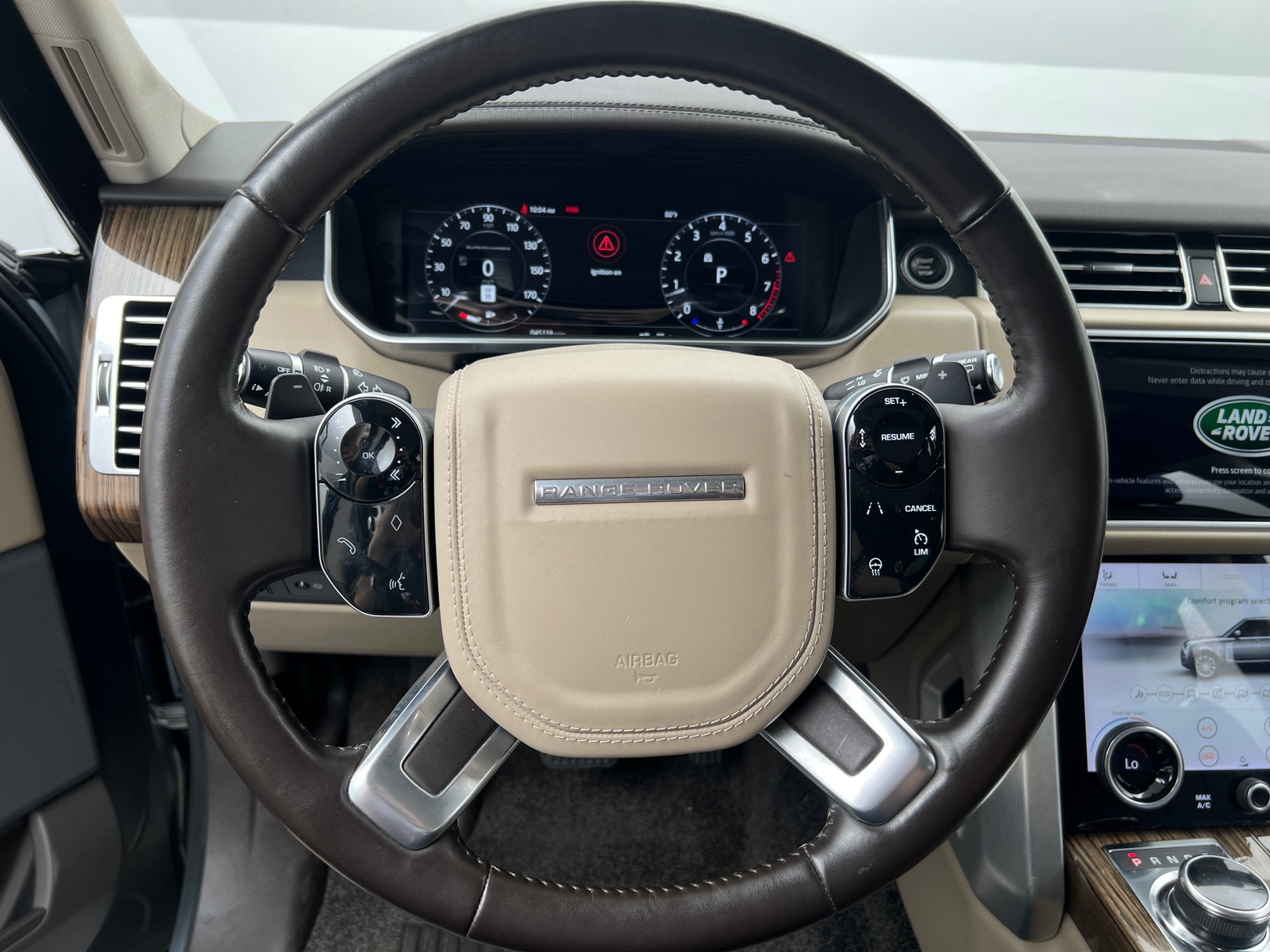 Thumbnail: 2018 Land Rover Range Rover - 4