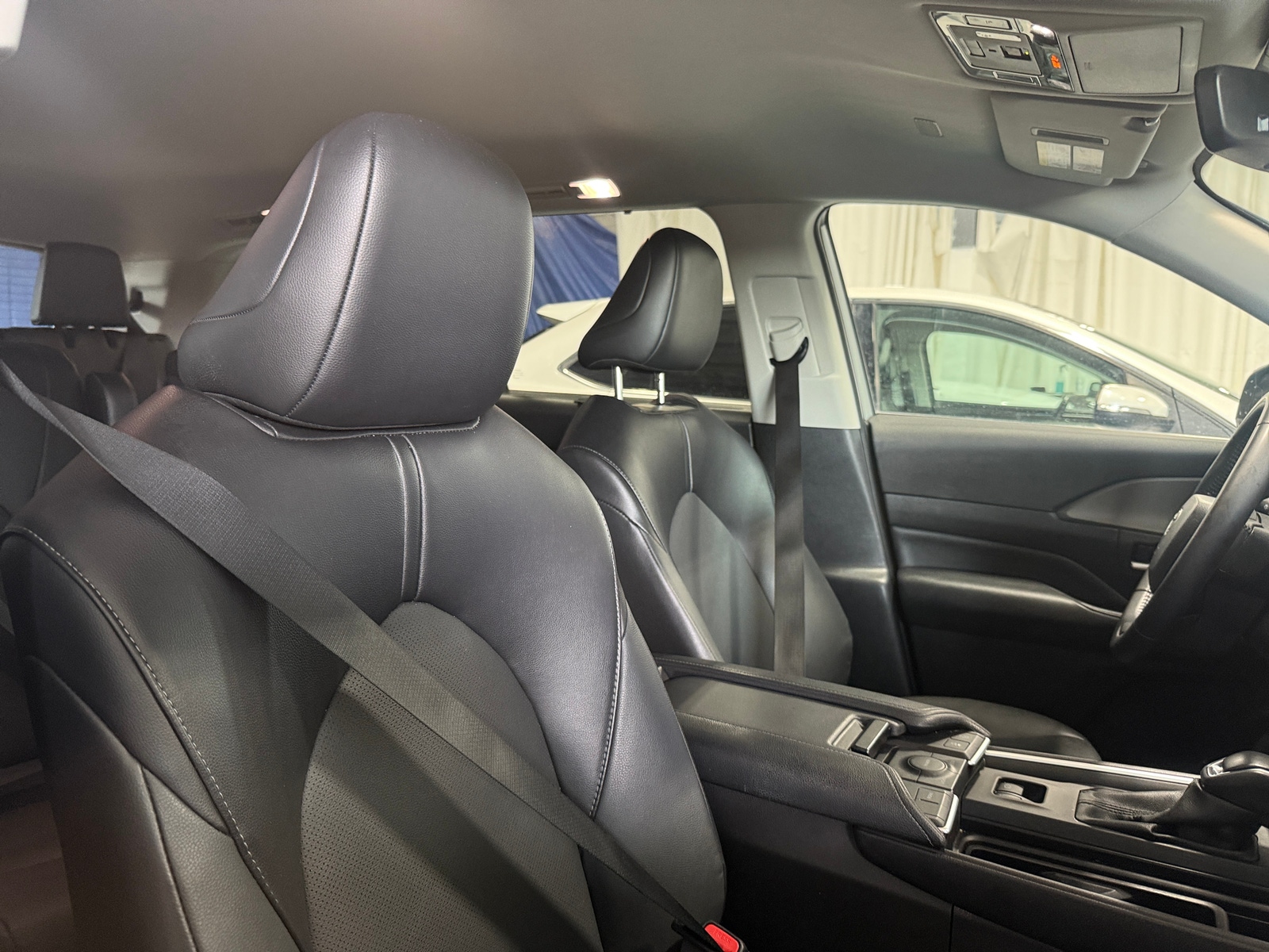 Thumbnail: 2025 Toyota Grand Highlander - 2