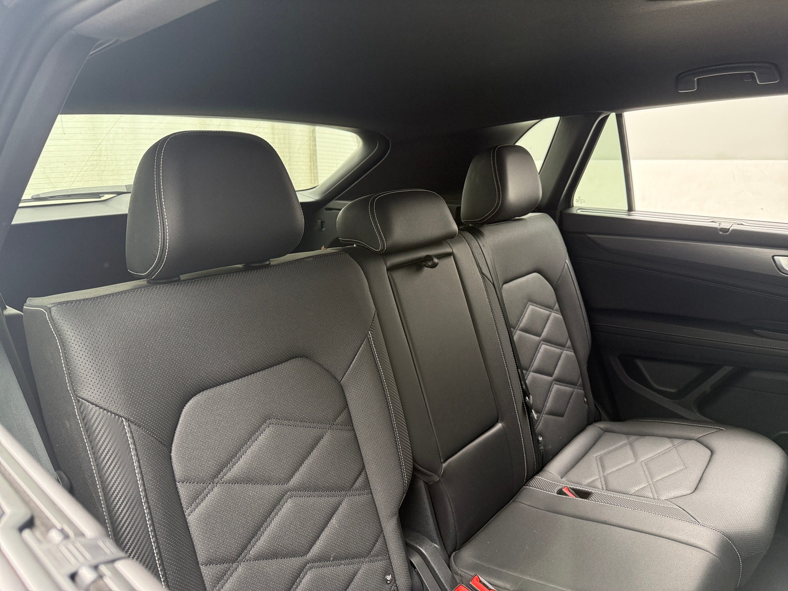 Thumbnail: 2025 Volkswagen Atlas - 5