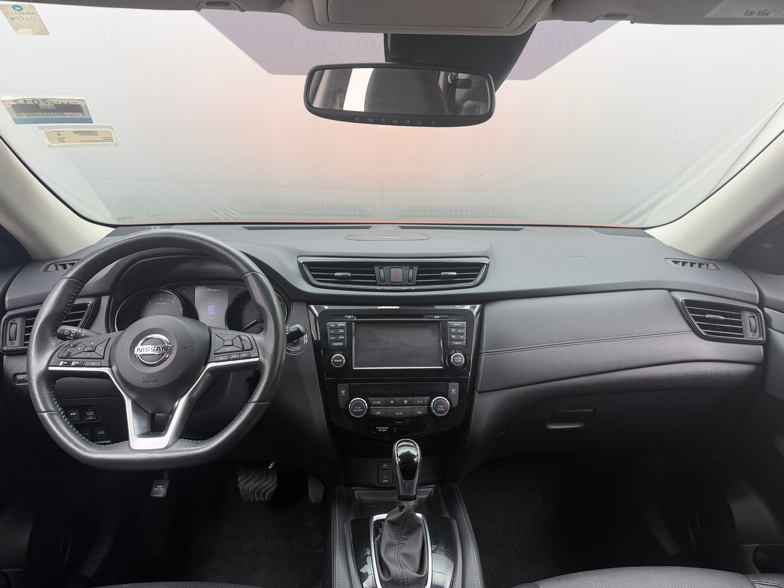 Thumbnail: 2017 Nissan Rogue - 2