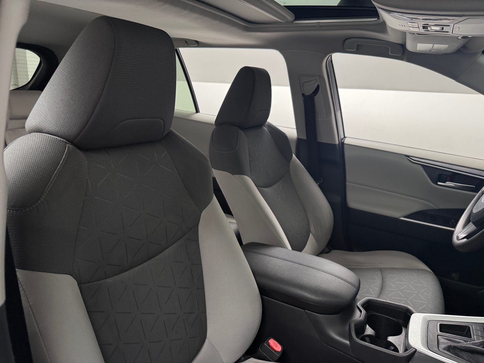 Thumbnail: 2021 Toyota RAV4 - 2