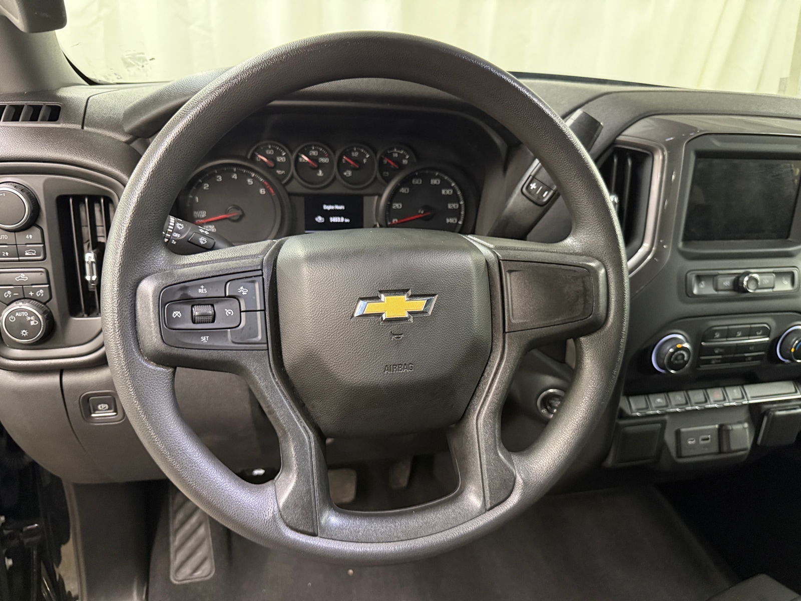 Thumbnail: 2023 Chevrolet Silverado 1500 - 5