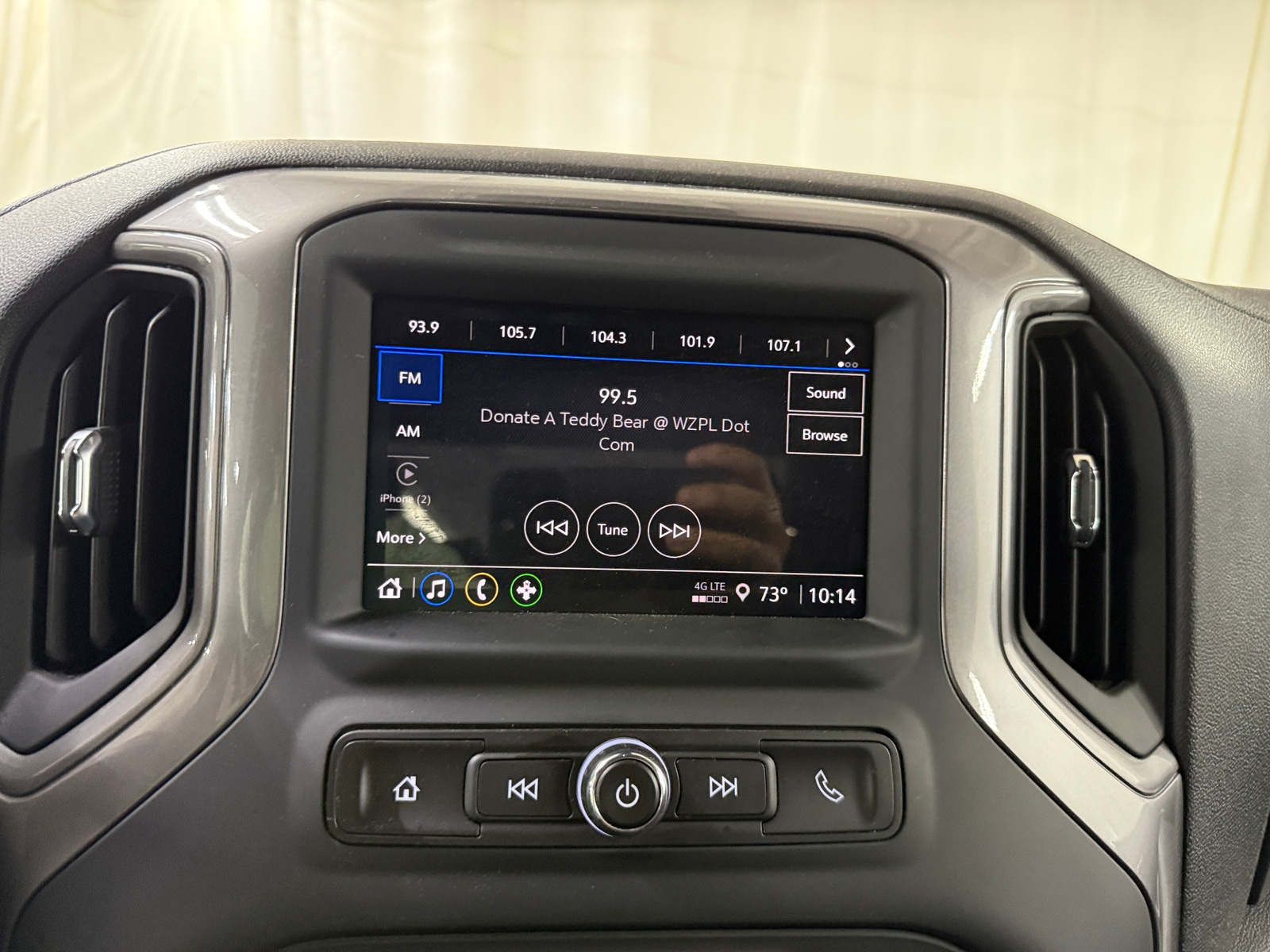 Thumbnail: 2023 Chevrolet Silverado 1500 - 4