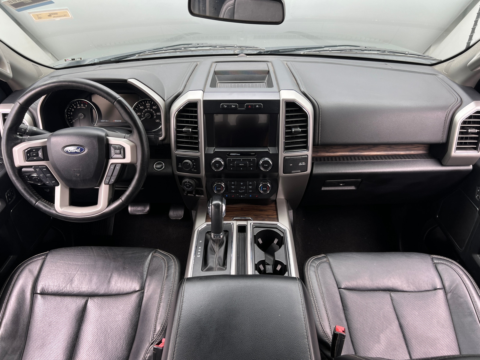 Thumbnail: 2019 Ford Econoline - 3