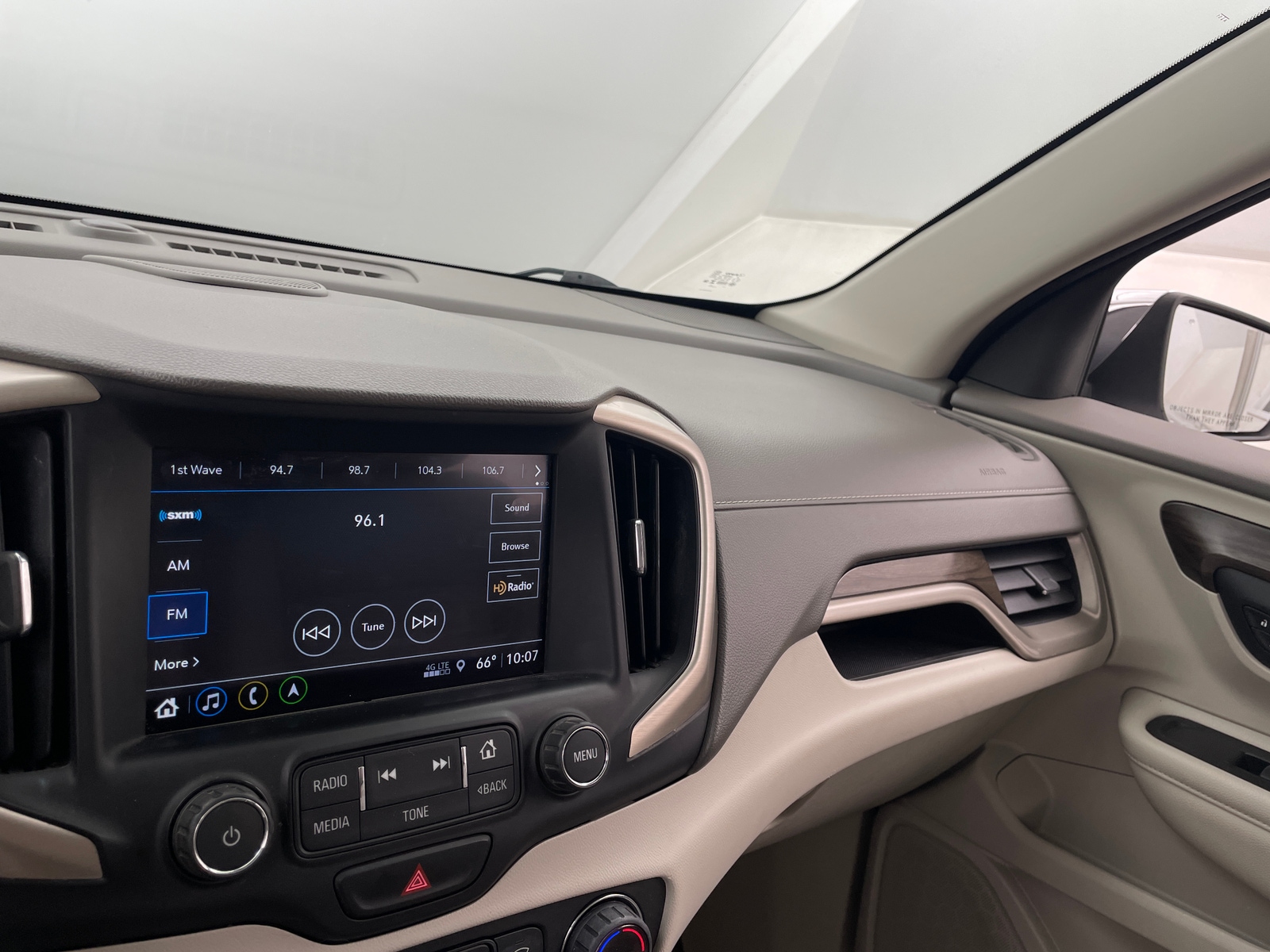 Thumbnail: 2018 GMC Terrain - 3