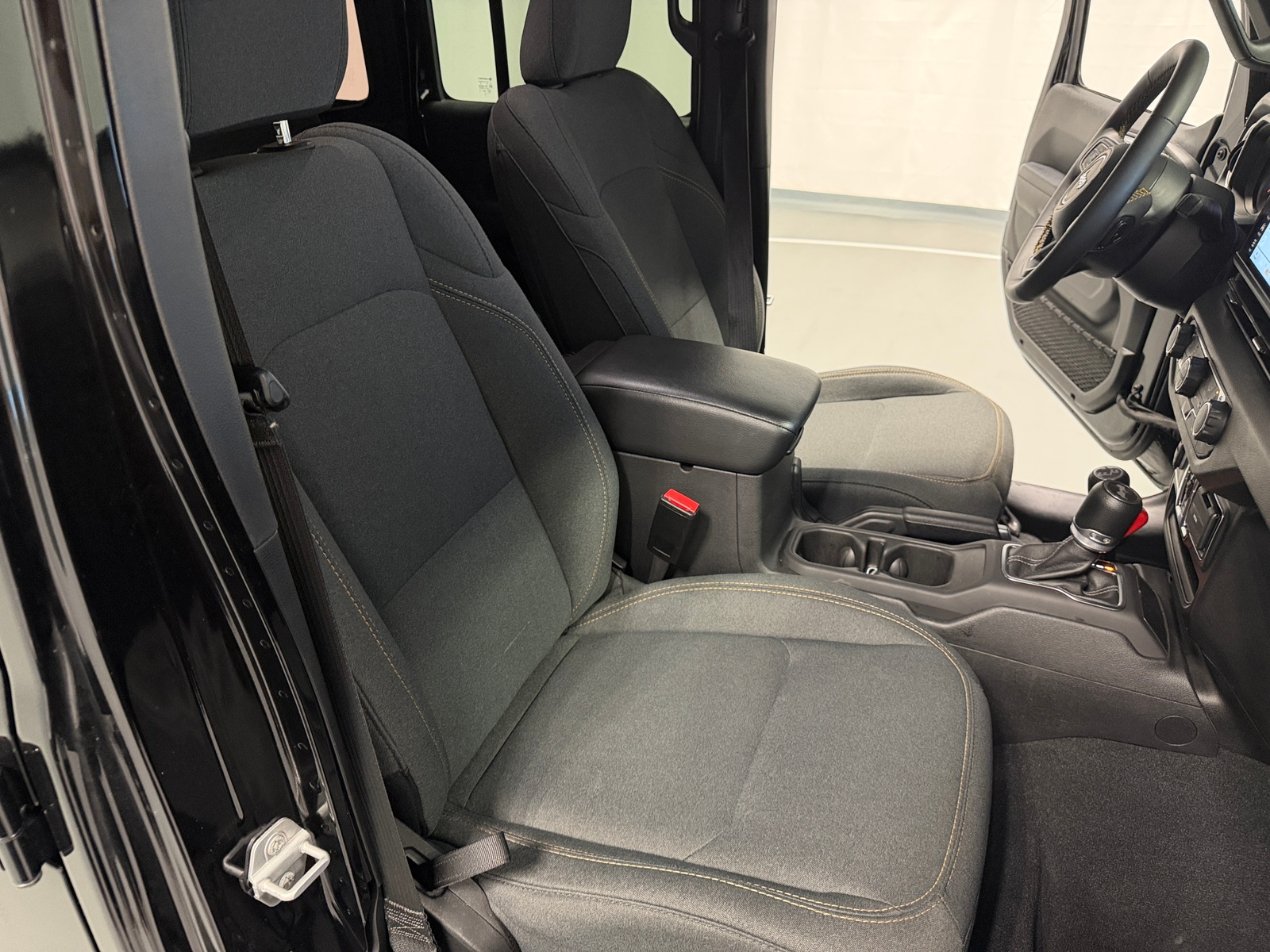 Thumbnail: 2024 Jeep Wrangler - 2