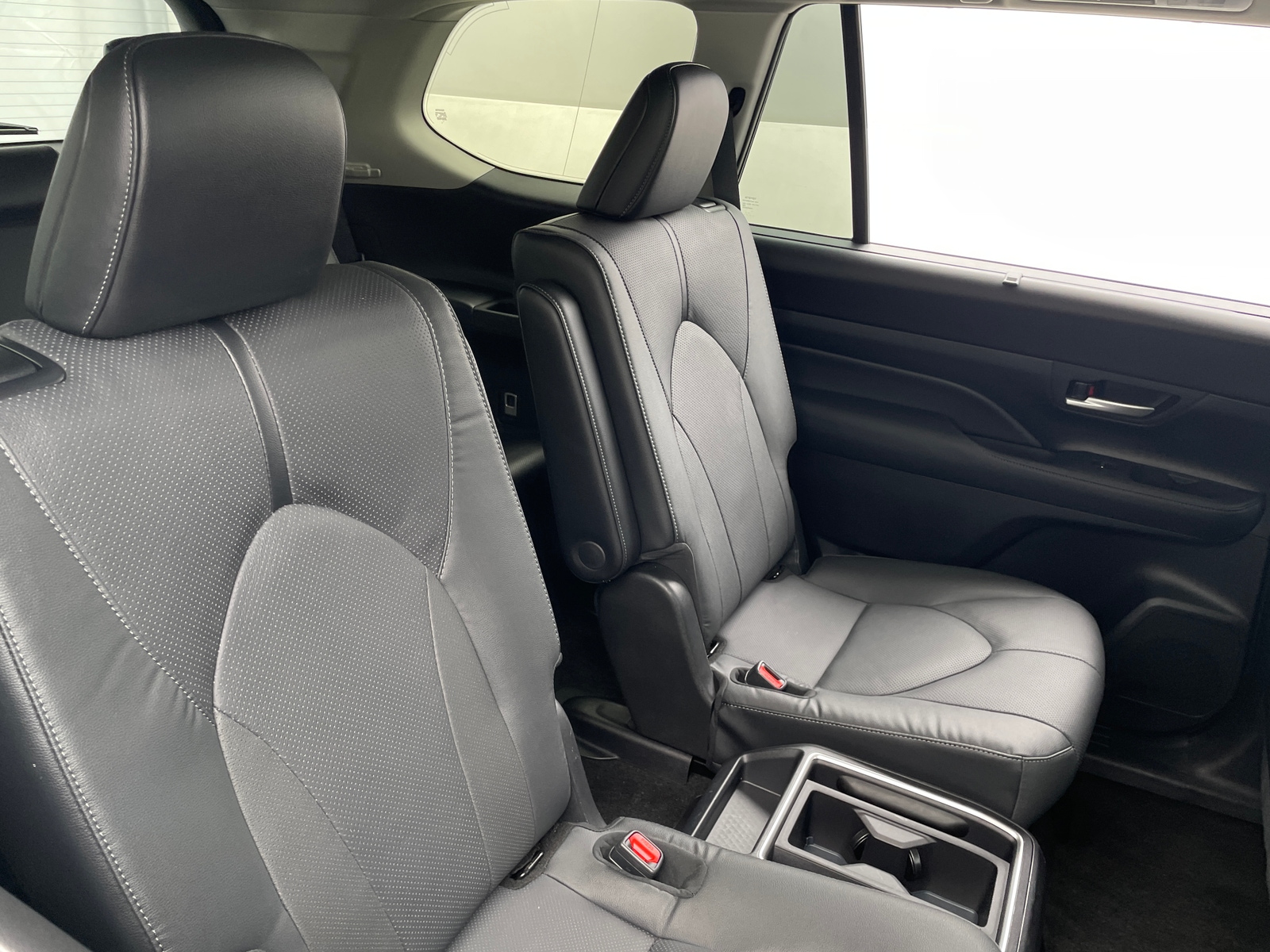 Thumbnail: 2025 Toyota Grand Highlander - 5