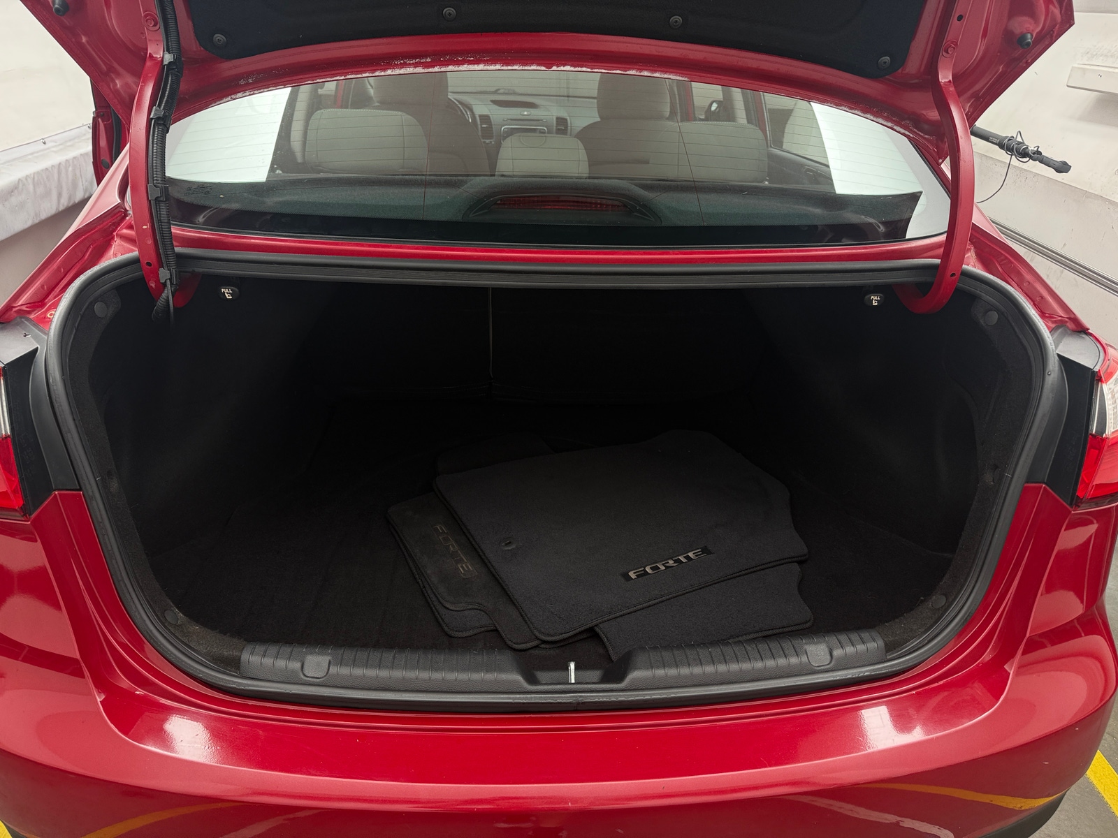 Thumbnail: 2015 Kia Forte - 7