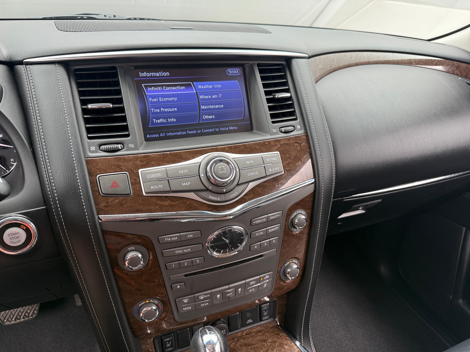 Thumbnail: 2017 INFINITI QX80 - 3
