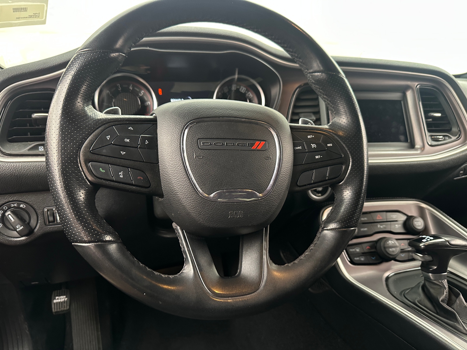 Thumbnail: 2022 Dodge Challenger - 4