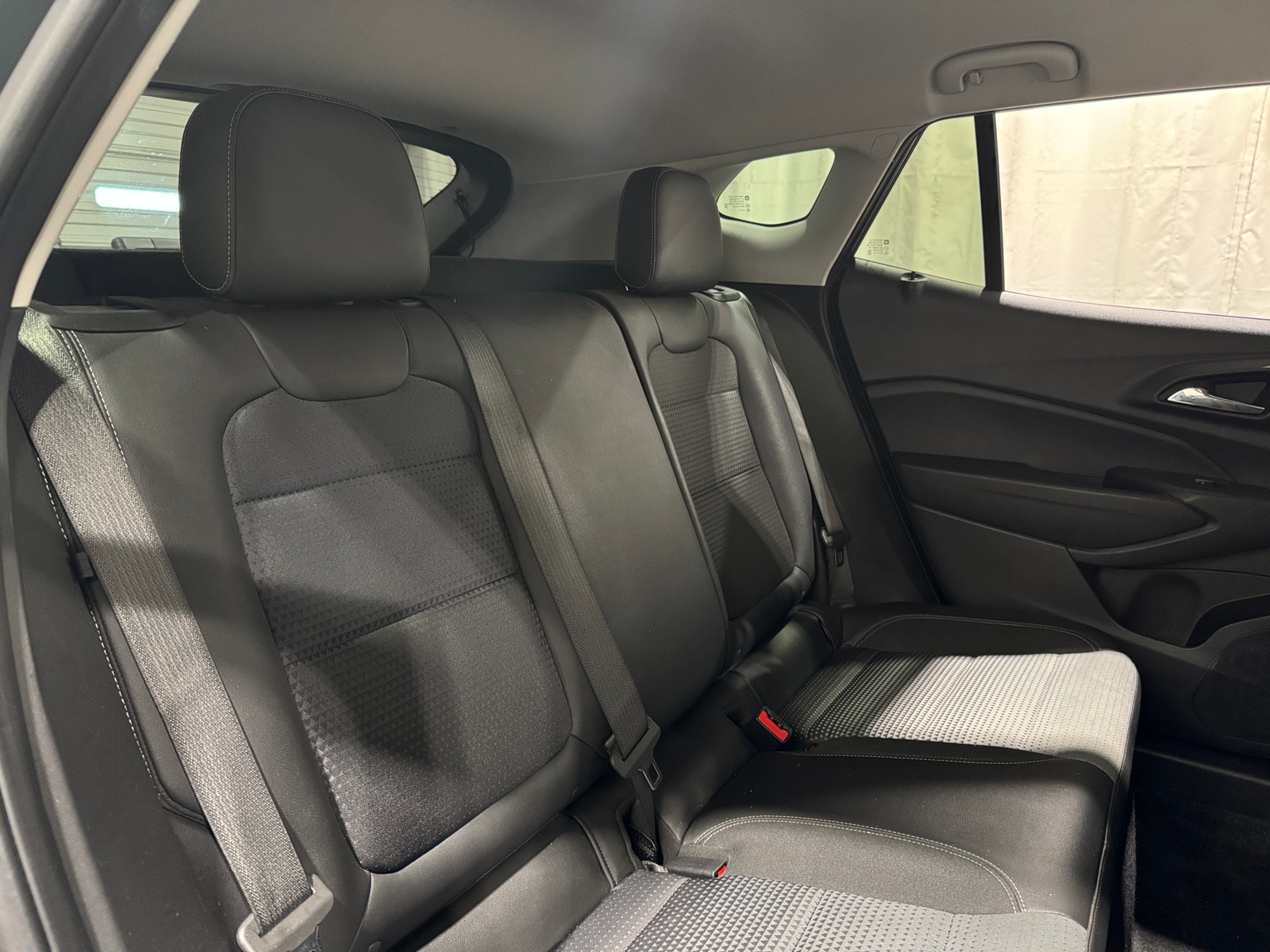 Thumbnail: 2025 Chevrolet Trax - 6
