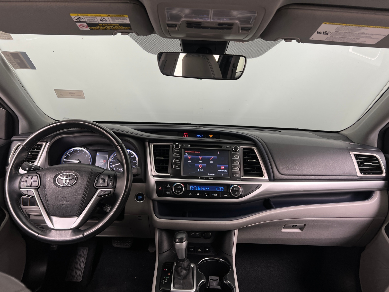 Thumbnail: 2017 Toyota Highlander - 2