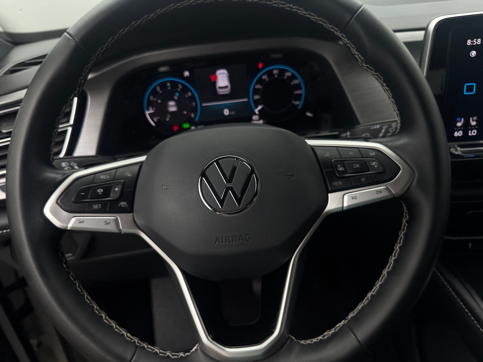 Thumbnail: 2024 Volkswagen Atlas - 4
