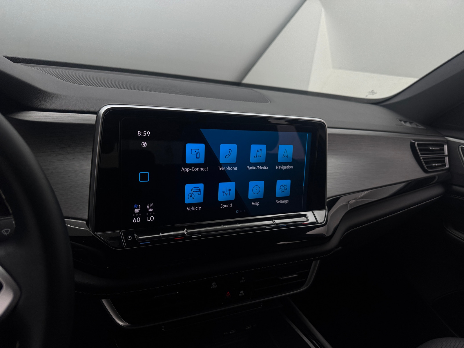 Thumbnail: 2024 Volkswagen Atlas - 3