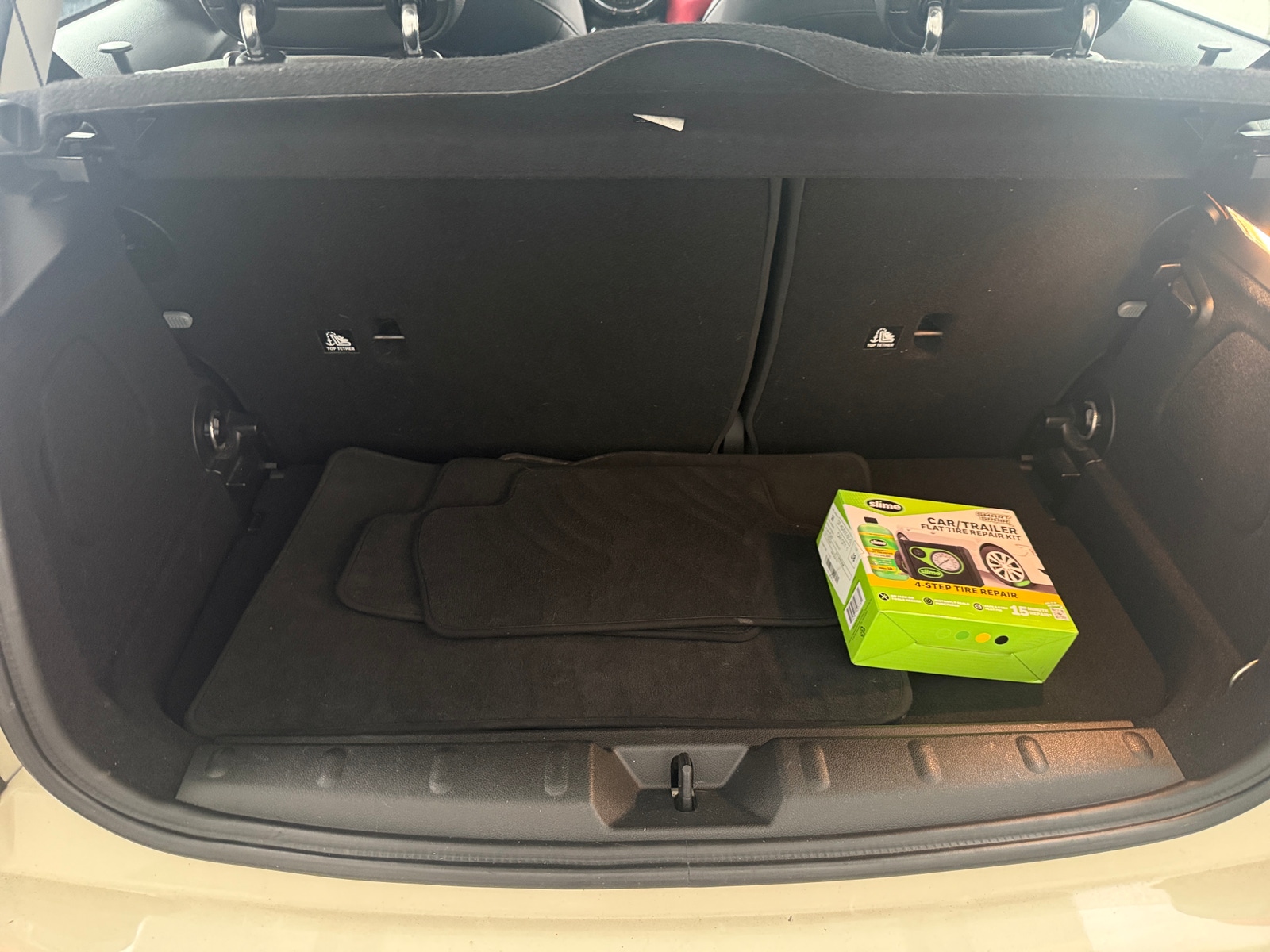 Thumbnail: 2016 MINI Cooper Hardtop - 7