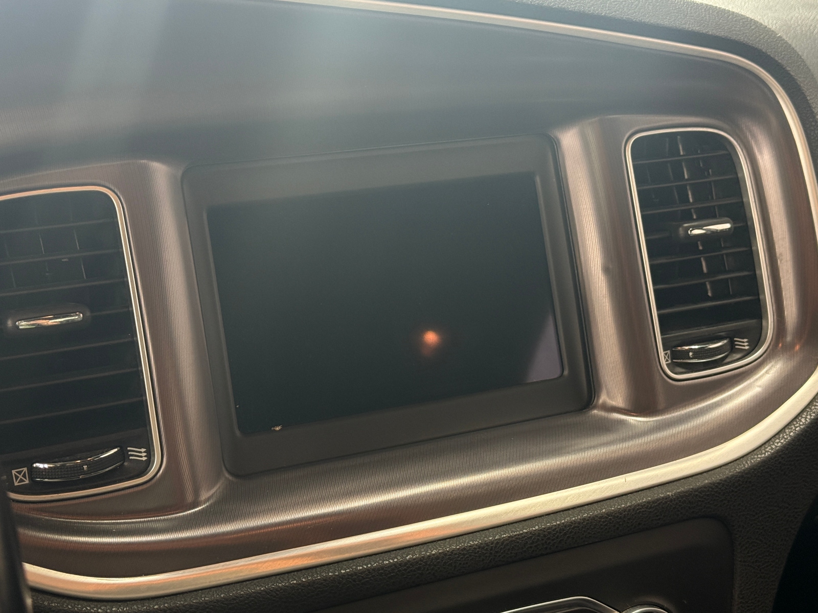 Thumbnail: 2019 Dodge Charger - 3