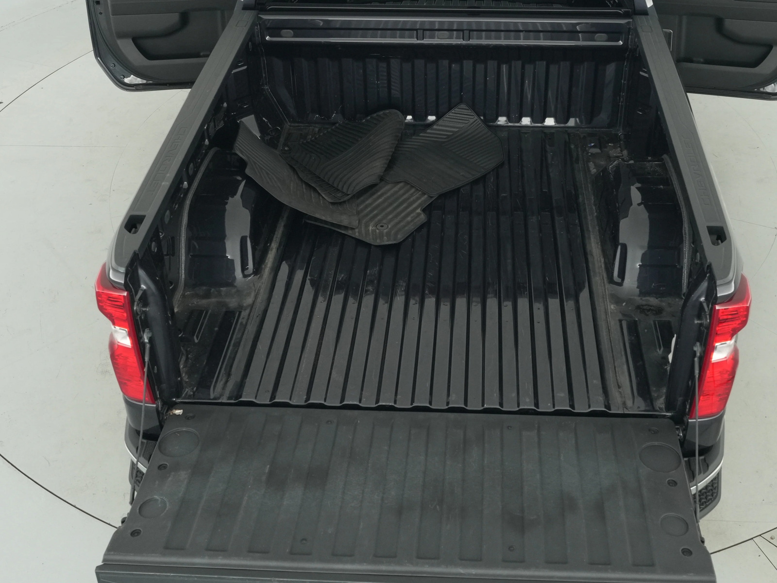 Thumbnail: 2023 Chevrolet Silverado 1500 - 7