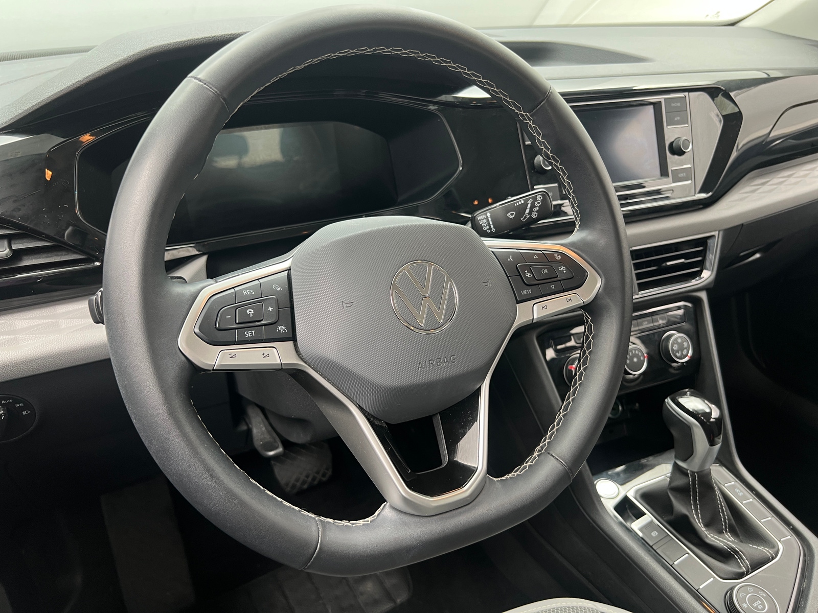 Thumbnail: 2024 Volkswagen Taos - 5
