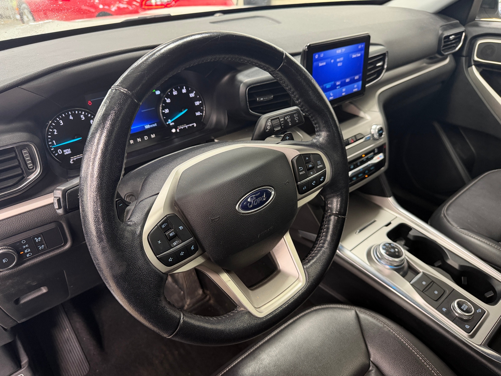 Thumbnail: 2020 Ford Explorer - 4