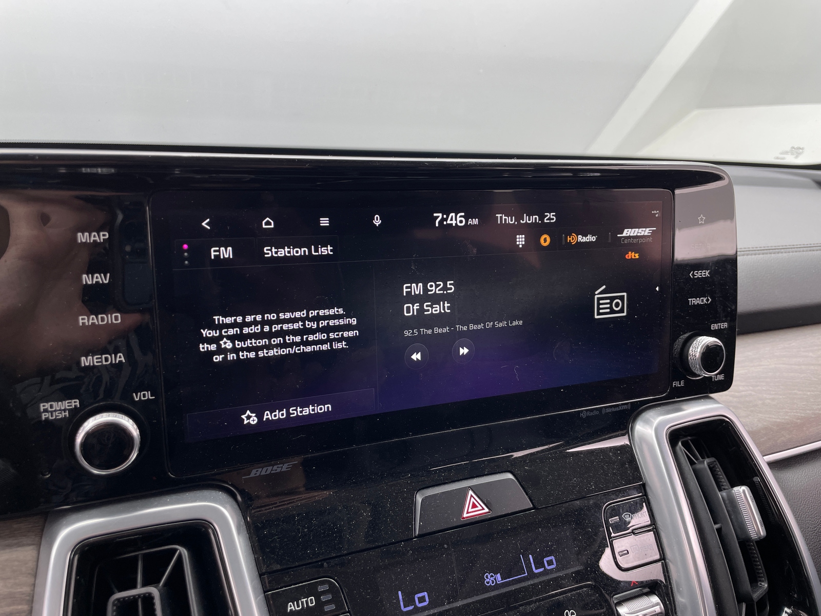 Thumbnail: 2023 Kia Sorento - 3