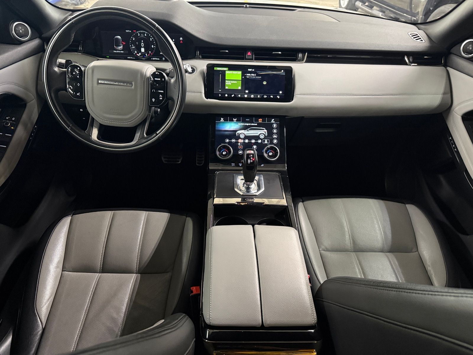 Thumbnail: 2020 Land Rover Range Rover Evoque - 2