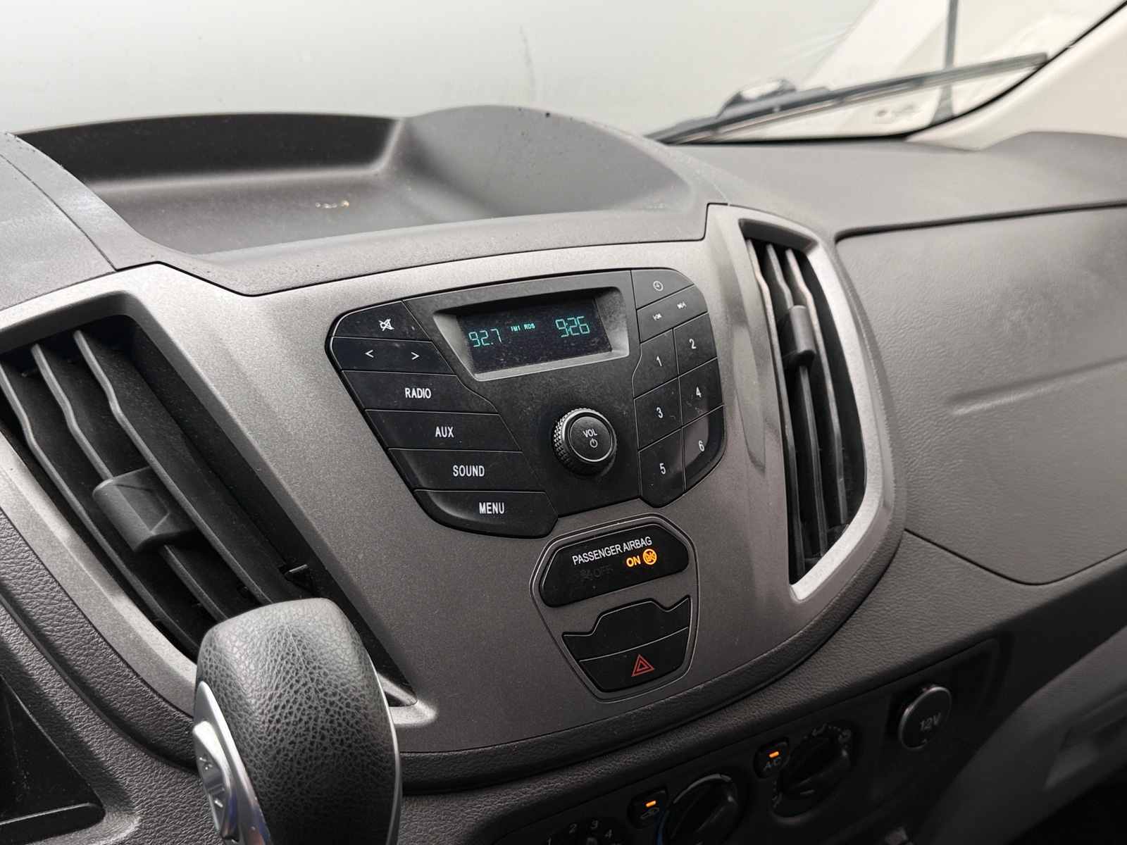 Thumbnail: 2017 Ford Transit Series - 3