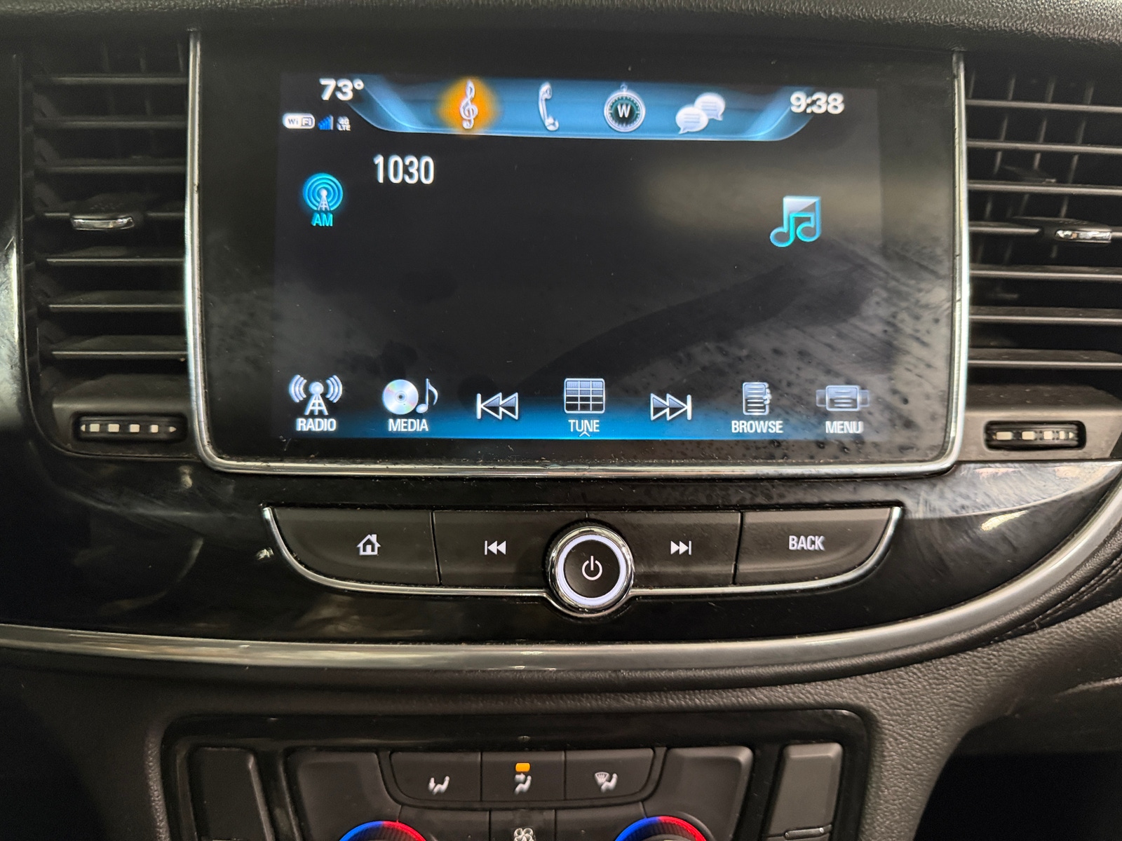 Thumbnail: 2019 Buick Encore - 3