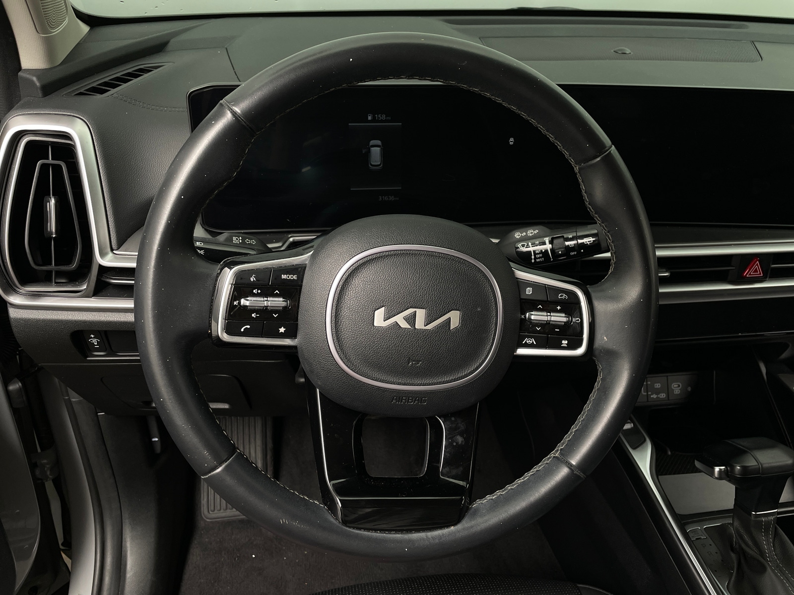 Thumbnail: 2024 Kia Sorento - 4