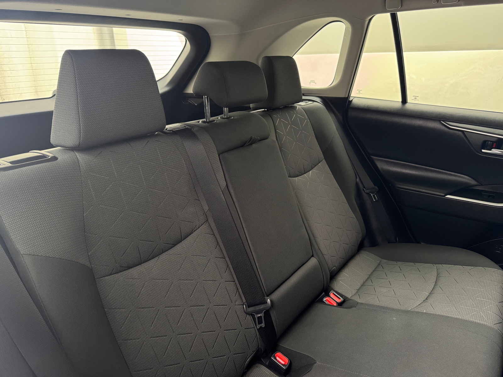 Thumbnail: 2020 Toyota RAV4 - 6