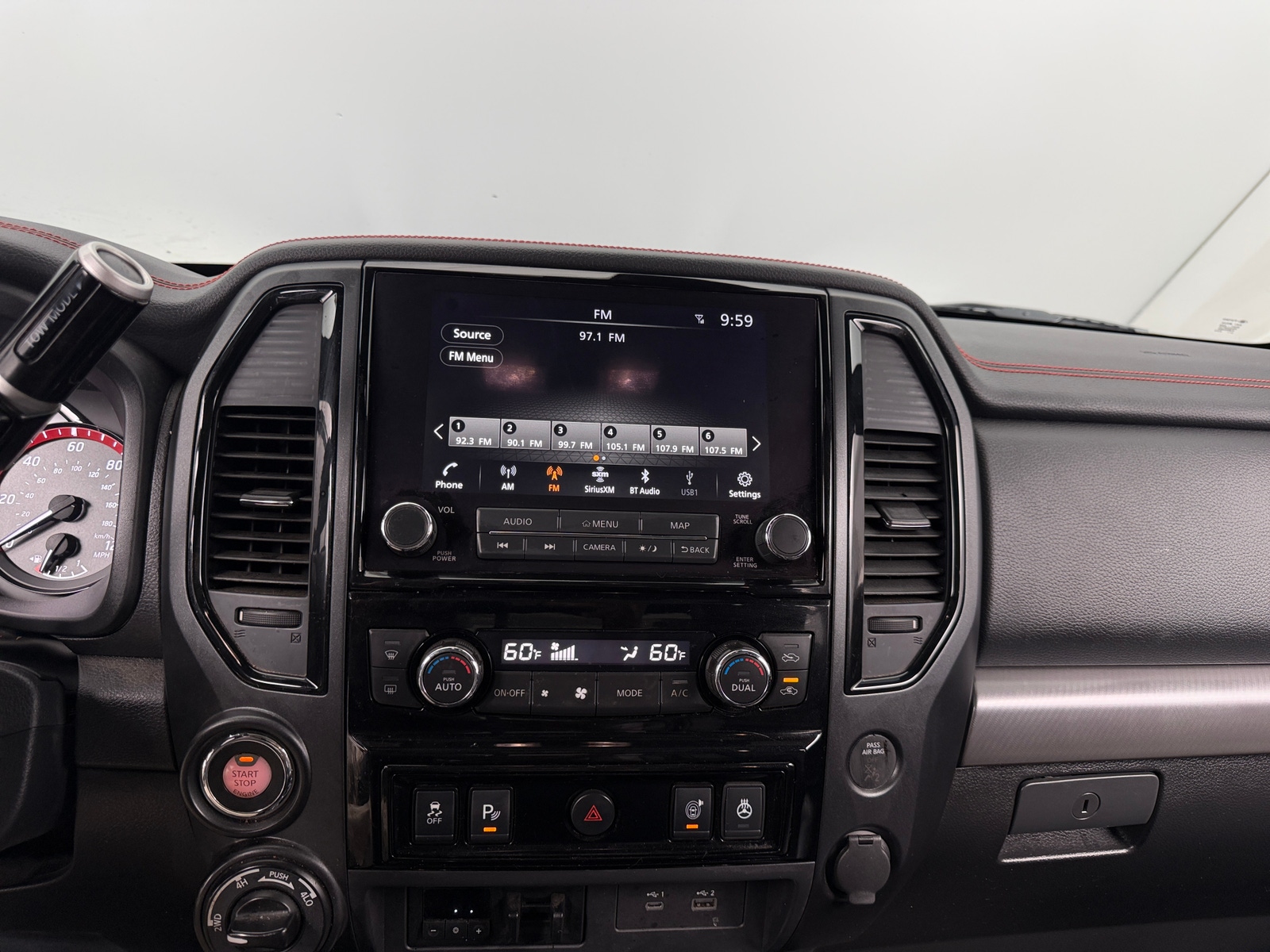 Thumbnail: 2021 Nissan Titan - 4