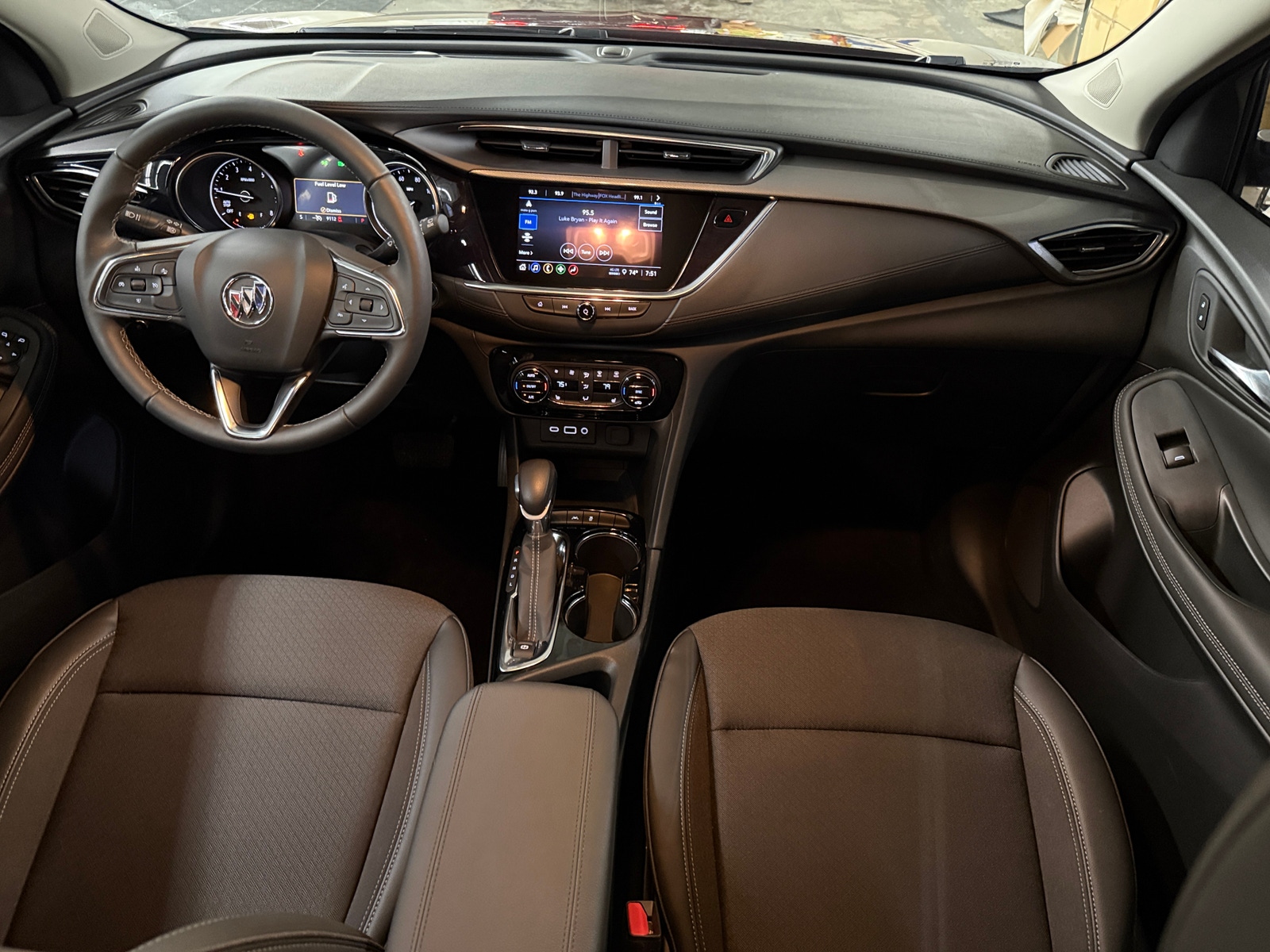 Thumbnail: 2023 Buick Encore GX - 3