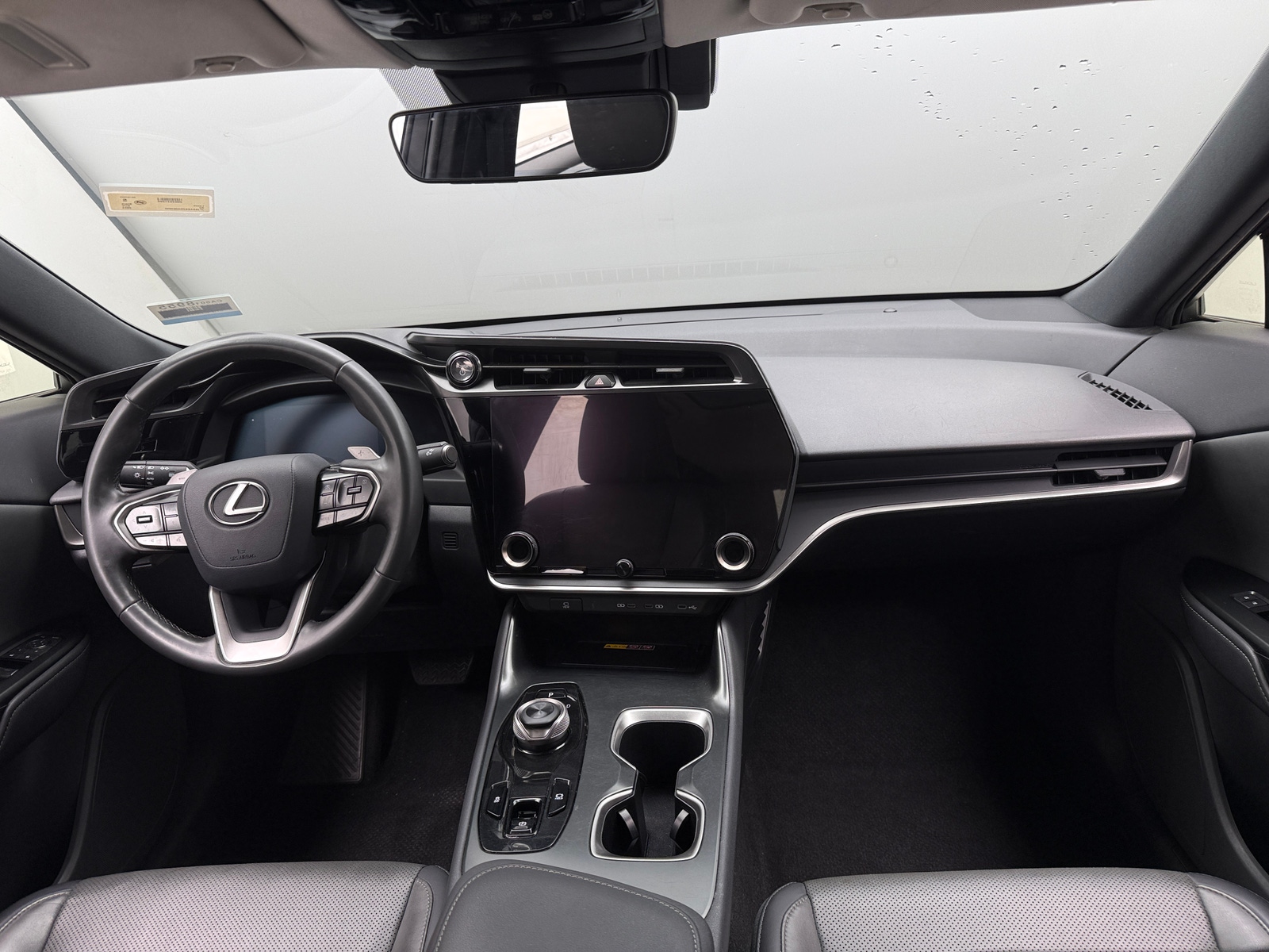Thumbnail: 2024 Lexus RZ - 3