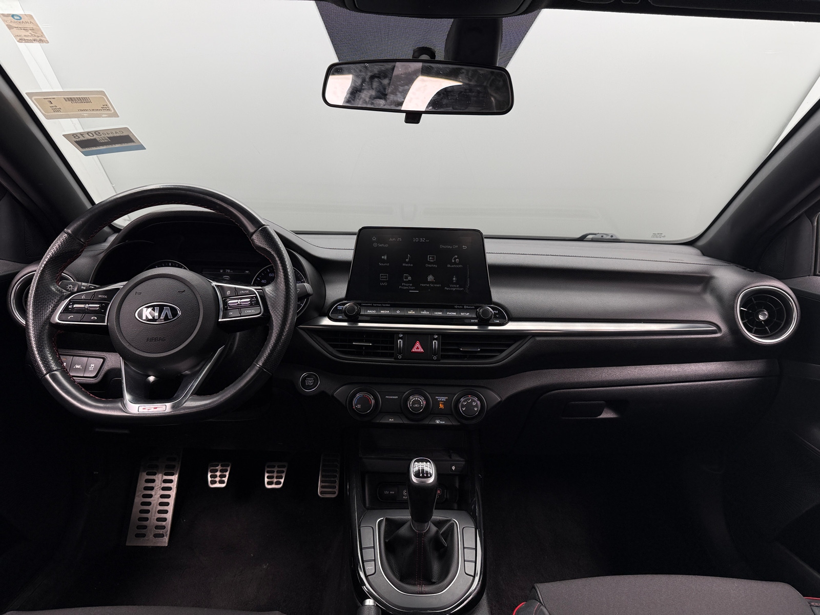 Thumbnail: 2020 Kia Forte - 3