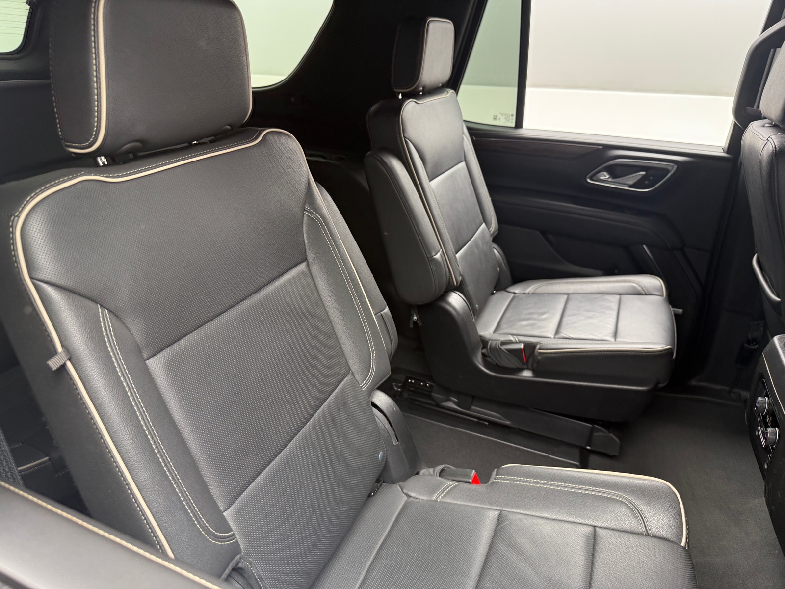 Thumbnail: 2024 Chevrolet Tahoe - 5