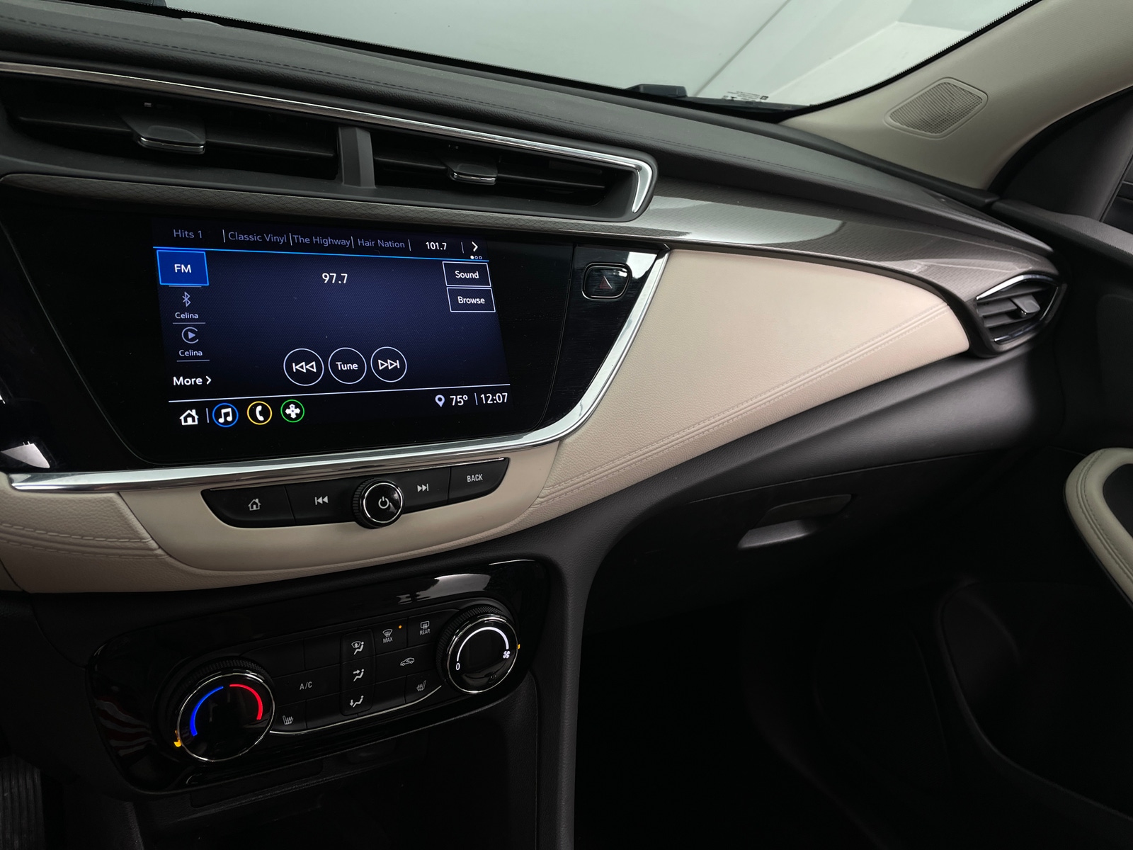 Thumbnail: 2023 Buick Encore GX - 4