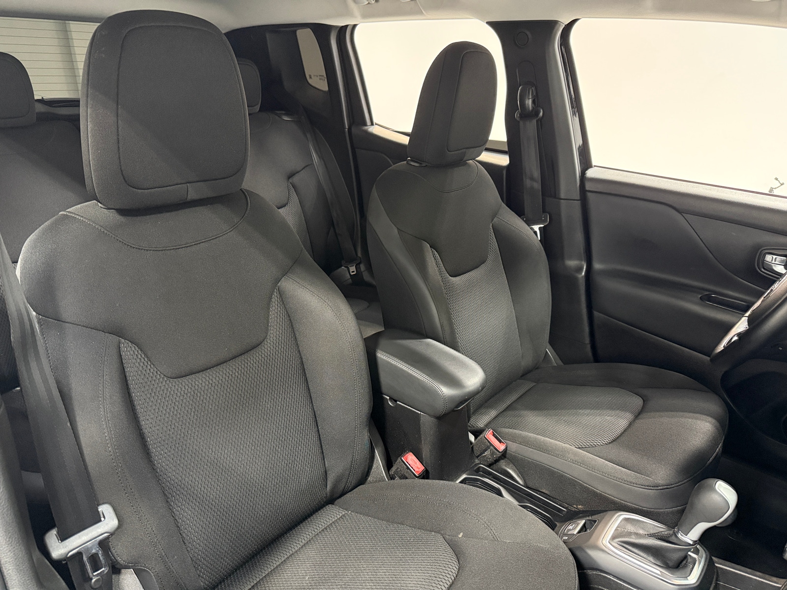 Thumbnail: 2018 Jeep Renegade - 2