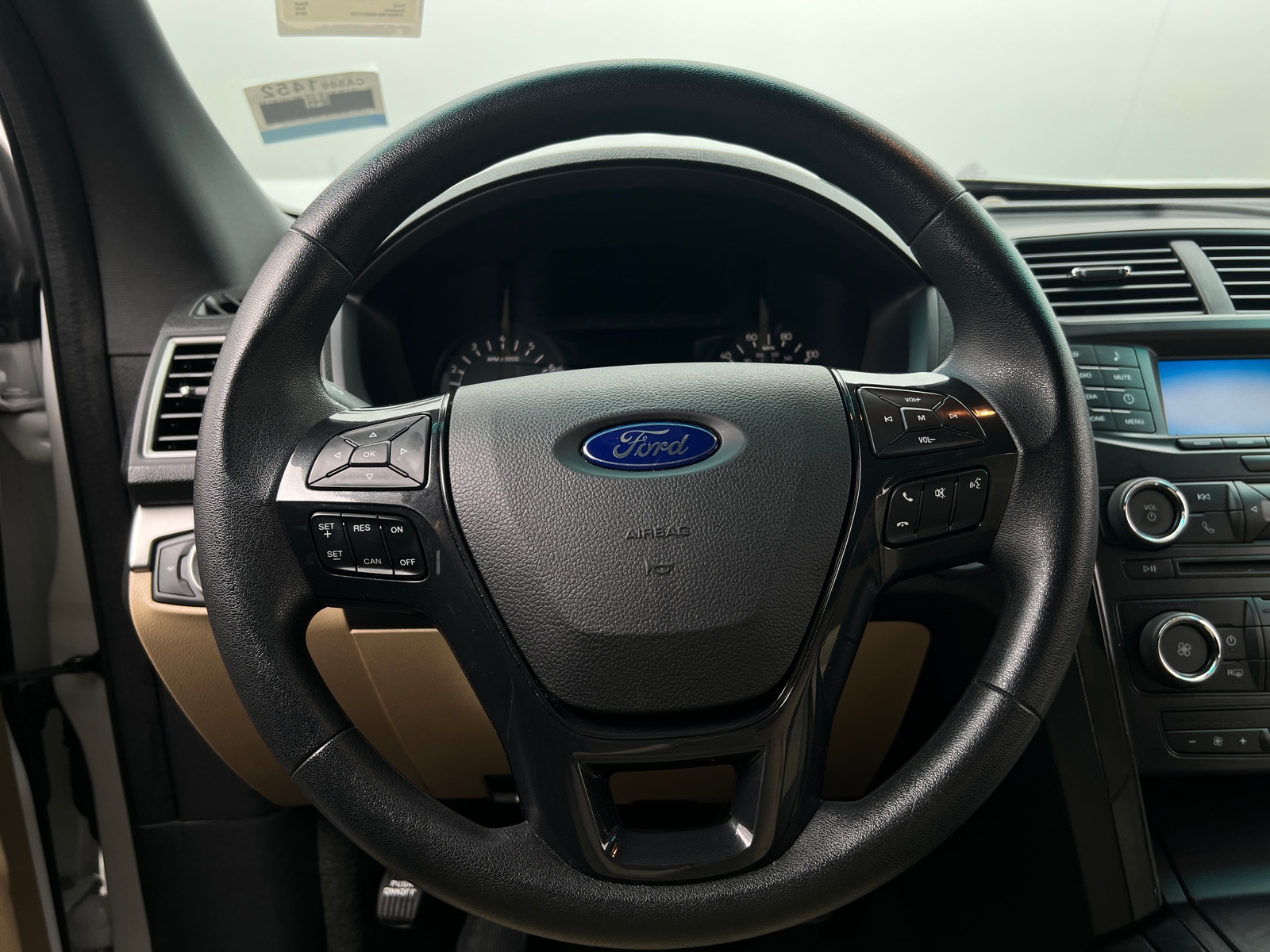Thumbnail: 2016 Ford Explorer - 5