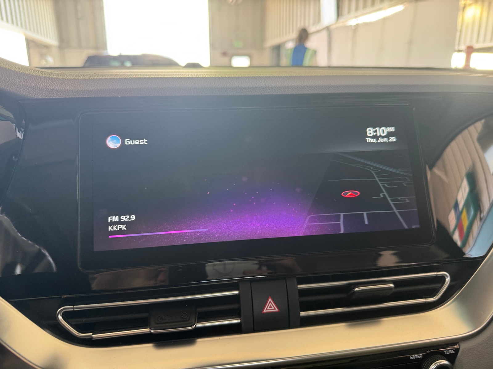 Thumbnail: 2022 Kia Niro - 4