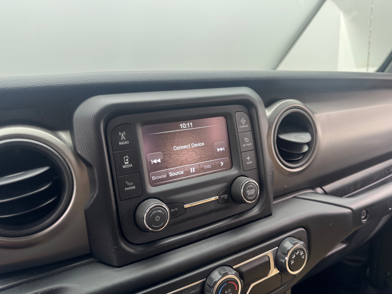 Thumbnail: 2021 Jeep Wrangler - 3